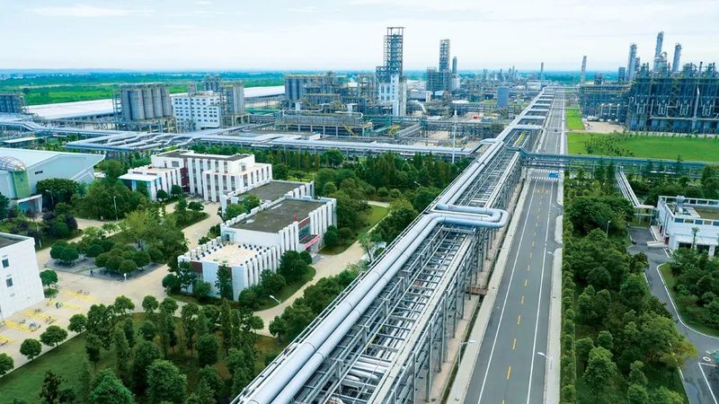 上海化工原料代理：揭秘报价背后的关键因素**